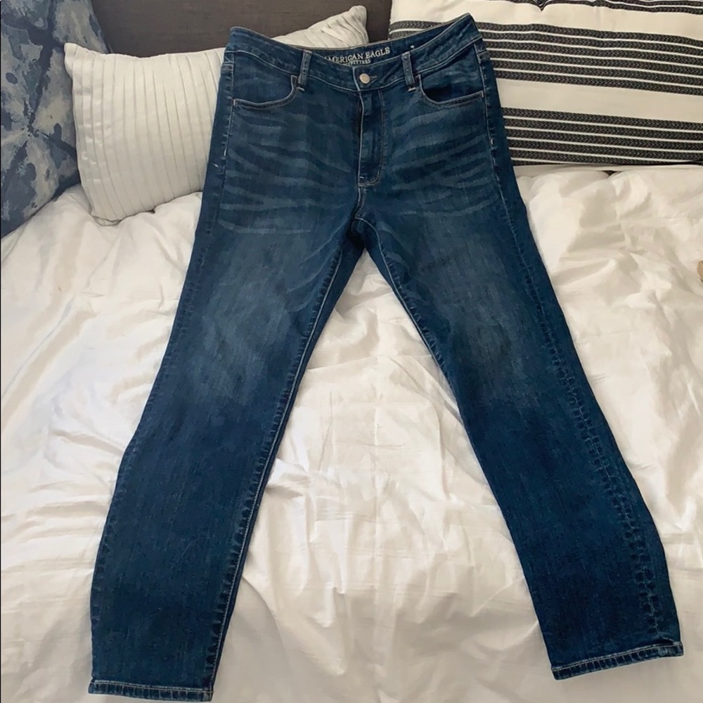 American Eagle super high rise jegging medium wash